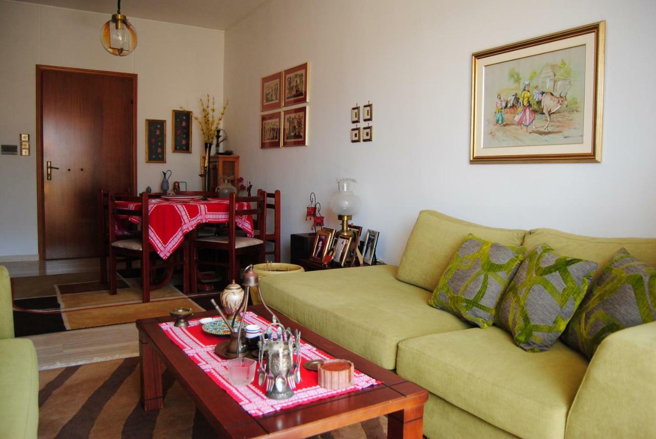 Apartment By The Beach Каламата Экстерьер фото